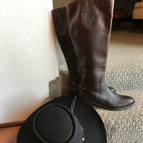 etienne aigner boots sale